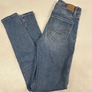 American Eagle Outfitters Classic Blue Super High Rise Jegging Jeans - Size 4L